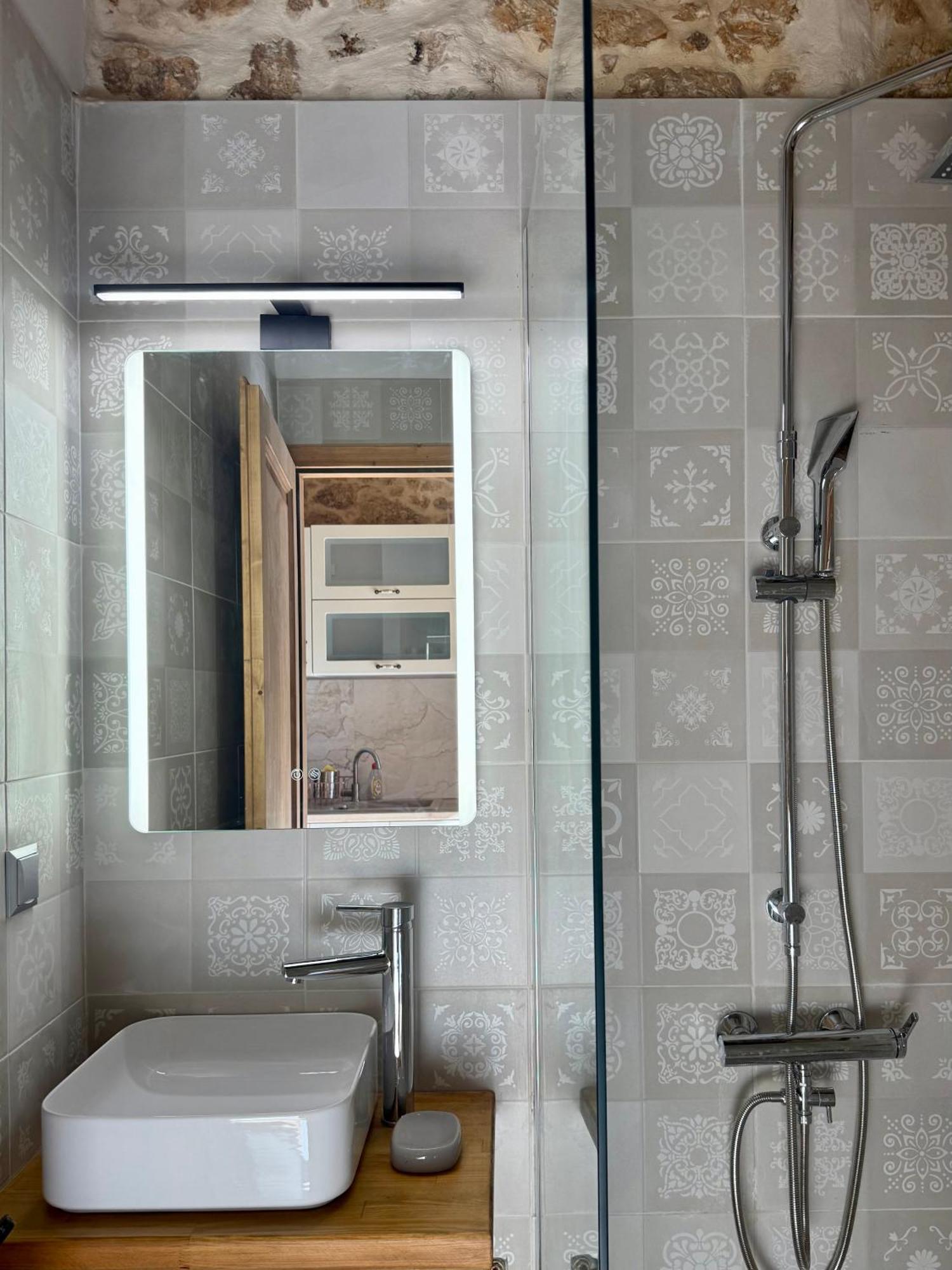 Lithari Apartment *